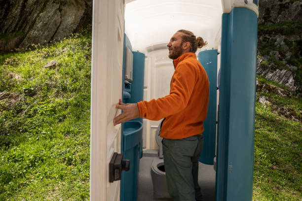 Best Porta potty delivery and setup  in River Road, WA