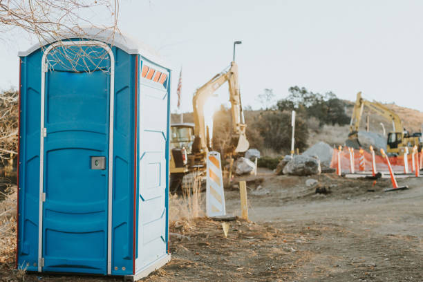Portable bathroom rental in River Road, WA